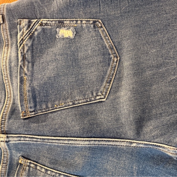 Buckle Distressed Flare Jeans - Picture 10 of 10